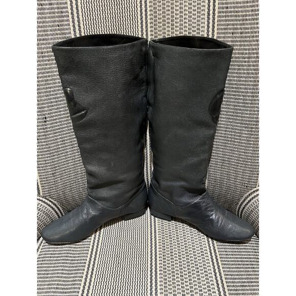 Maloles Gray Leather 3D Flower Details Flat Boots Shoes size US 7 Fairy - Picture 8 of 13